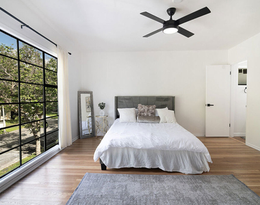 344 S Rexford Drive - Photo Thumbnail 14