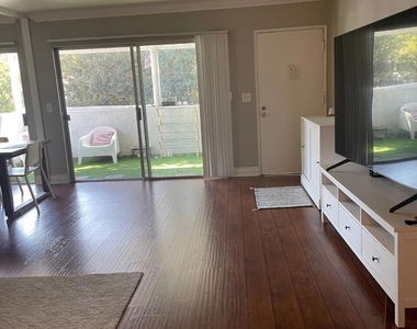 3709 Summershore Lane - Photo Thumbnail 12