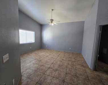 68320 Espada Road - Photo Thumbnail 9