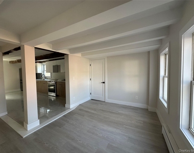 1445 Burlingham Road - Photo Thumbnail 9