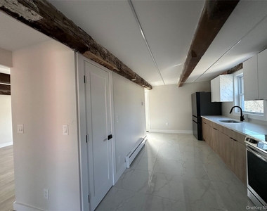 1445 Burlingham Road - Photo Thumbnail 5