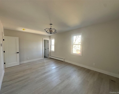 1445 Burlingham Road - Photo Thumbnail 23