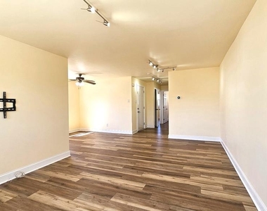 2806 Ryerson Place - Photo Thumbnail 3