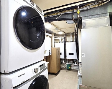 2806 Ryerson Place - Photo Thumbnail 18