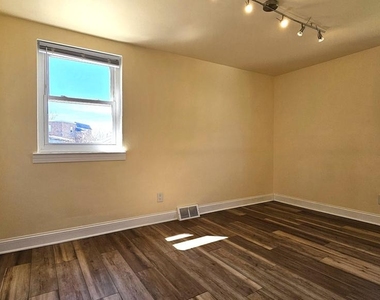 2806 Ryerson Place - Photo Thumbnail 11