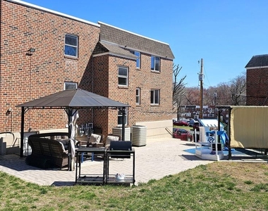 2806 Ryerson Place - Photo Thumbnail 23