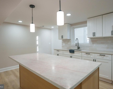 4305 Elmwood Road - Photo Thumbnail 4
