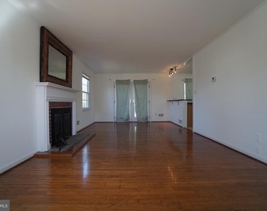 8602 Chapel View Road - Photo Thumbnail 2