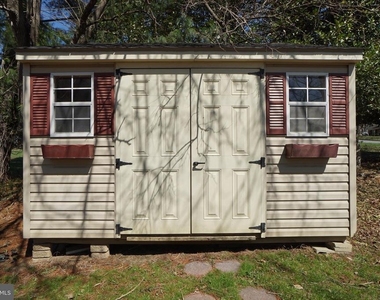 8602 Chapel View Road - Photo Thumbnail 24