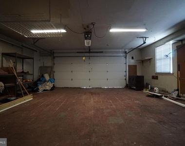 8602 Chapel View Road - Photo Thumbnail 27