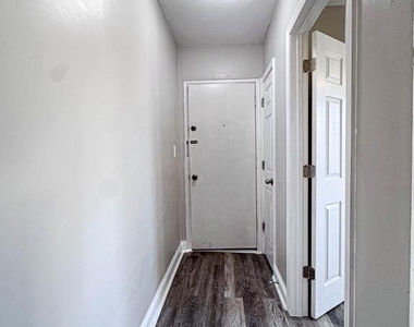 4630 Hillside Road Se - Photo Thumbnail 9