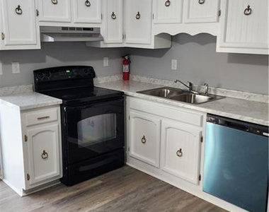 1437 Artesian Court - Photo Thumbnail 11