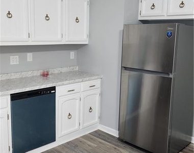 1437 Artesian Court - Photo Thumbnail 2