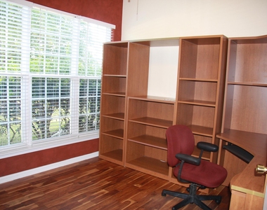115 Tortoise Lane - Photo Thumbnail 4