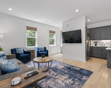 1700 Evergreen Avenue - Photo Thumbnail 29