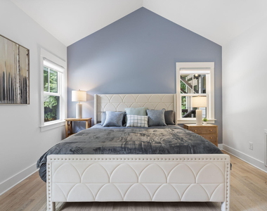 1700 Evergreen Avenue - Photo Thumbnail 13