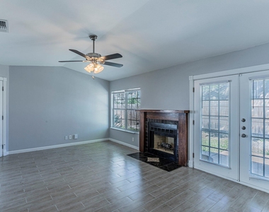 9411 Valley Moss - Photo Thumbnail 3