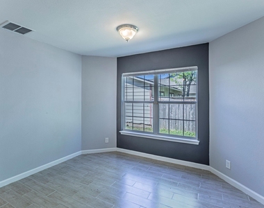 9411 Valley Moss - Photo Thumbnail 7