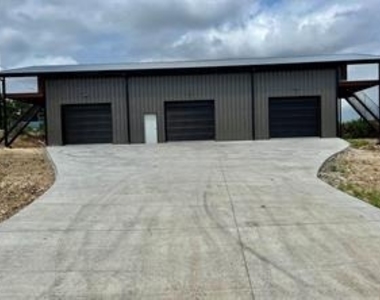 15430 Stroup Cir - Photo Thumbnail 1