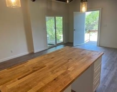 15430 Stroup Cir - Photo Thumbnail 5