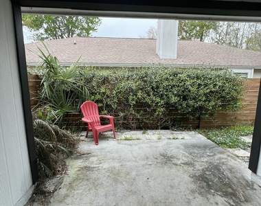 1115 Main Street - Photo Thumbnail 13