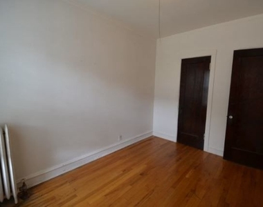 5023 N Winchester Avenue - Photo Thumbnail 10