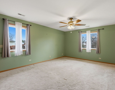490 Westwood Court - Photo Thumbnail 12