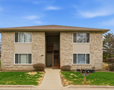 490 Westwood Court - Photo Thumbnail 1