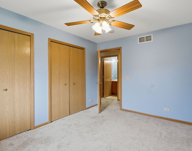 490 Westwood Court - Photo Thumbnail 9
