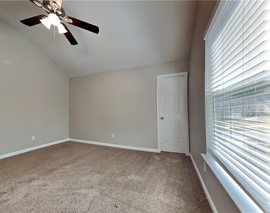 4341 Ash Tree Street - Photo Thumbnail 14