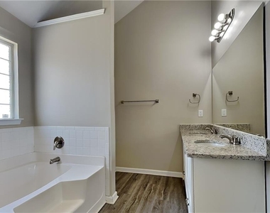 4341 Ash Tree Street - Photo Thumbnail 9