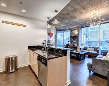 400 W Peachtree Street Nw - Photo Thumbnail 7