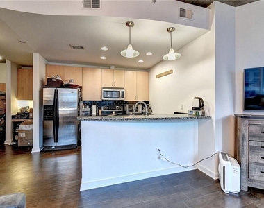400 W Peachtree Street Nw - Photo Thumbnail 10