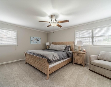 691 Harbor Cove - Photo Thumbnail 24