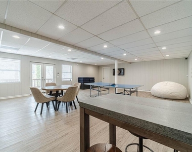 691 Harbor Cove - Photo Thumbnail 38