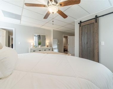 691 Harbor Cove - Photo Thumbnail 51