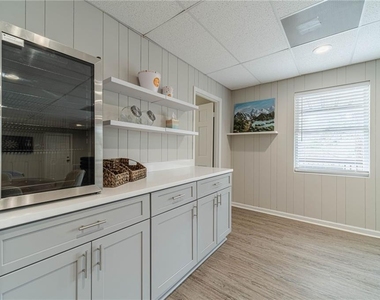 691 Harbor Cove - Photo Thumbnail 46