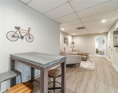 691 Harbor Cove - Photo Thumbnail 41