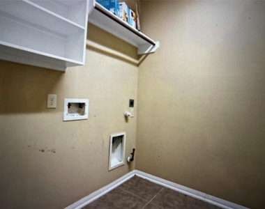 7936 Lake Commons Drive - Photo Thumbnail 19