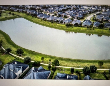 7936 Lake Commons Drive - Photo Thumbnail 31
