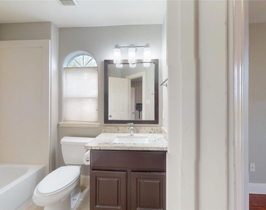 328 Malone Street - Photo Thumbnail 36