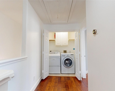328 Malone Street - Photo Thumbnail 21
