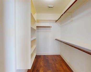 328 Malone Street - Photo Thumbnail 27