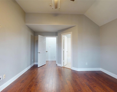 328 Malone Street - Photo Thumbnail 35