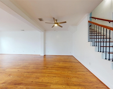 328 Malone Street - Photo Thumbnail 11