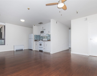 1825 Mission St - Photo Thumbnail 12