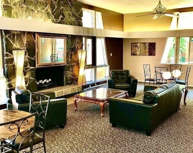 11051 W 63rd Pl - Photo Thumbnail 3