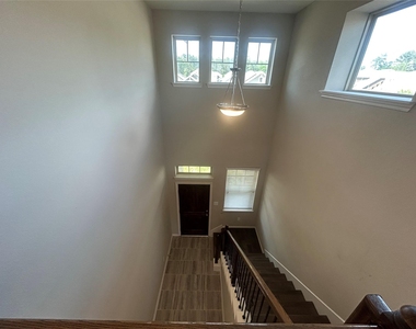 3132 Dunsmore Manor Court - Photo Thumbnail 11