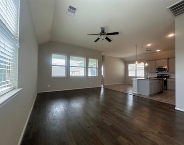 3132 Dunsmore Manor Court - Photo Thumbnail 14