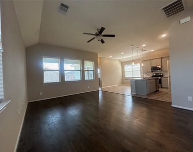 3132 Dunsmore Manor Court - Photo Thumbnail 10